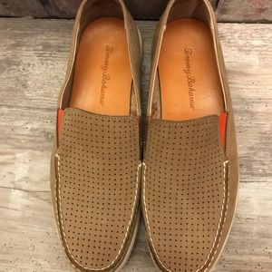 Tommy Bahama Men’s slip on shoes Size 13